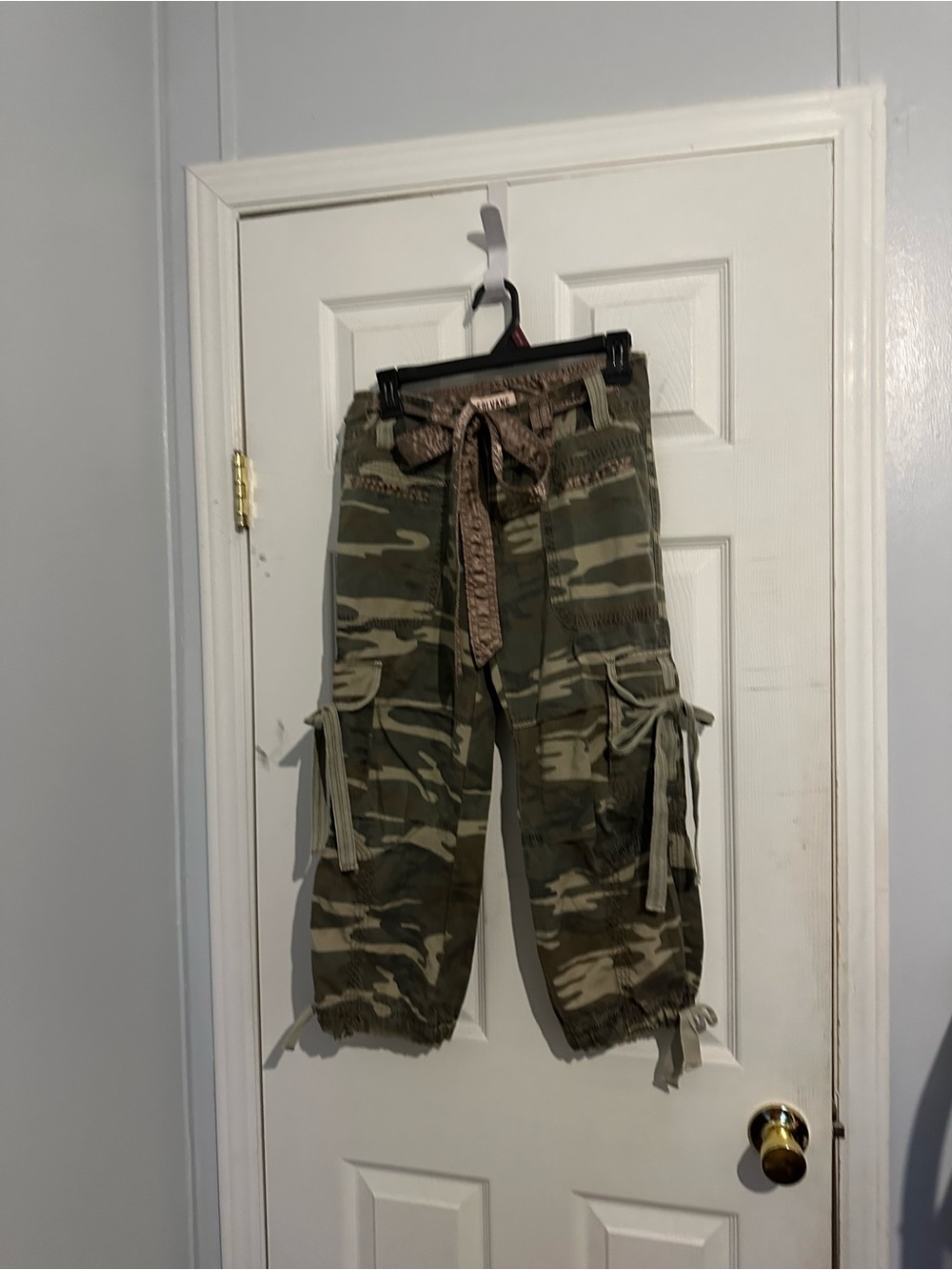 Rare Vintage Y2K solvang  Camouflage Cargo Capri Pants Satin Tie Bow Size S